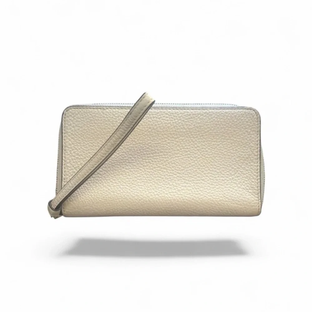 Coach elegant wristlet